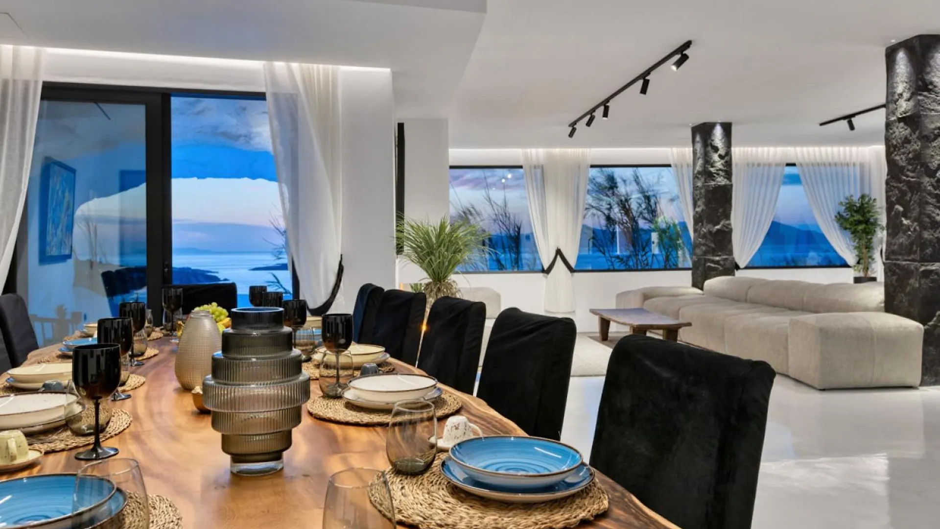 Mykonos Town Black Villa With Cave Heated Pool 0*, Mykonos Town יוון