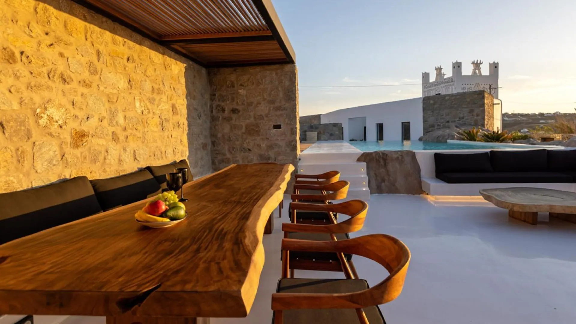 Mykonos Town Black Villa With Cave Heated Pool יוון